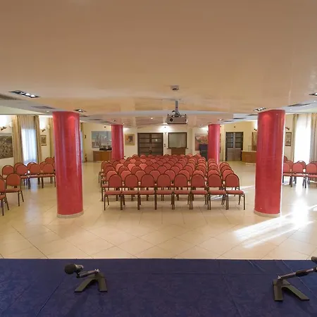Palace Due Ponti 3* סיינה