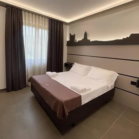 Palace Due Ponti סיינה